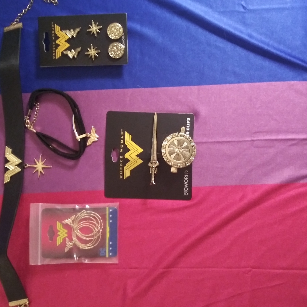 Wonder Woman Jewelry